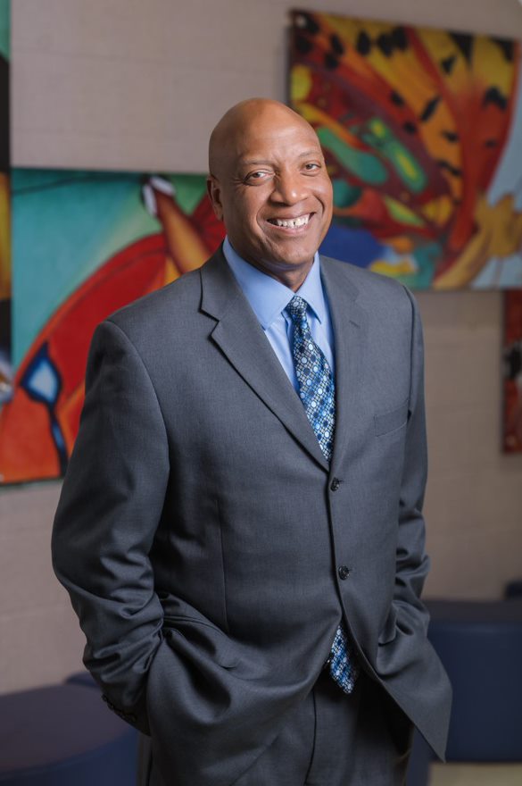 Mr. Thomas Lee